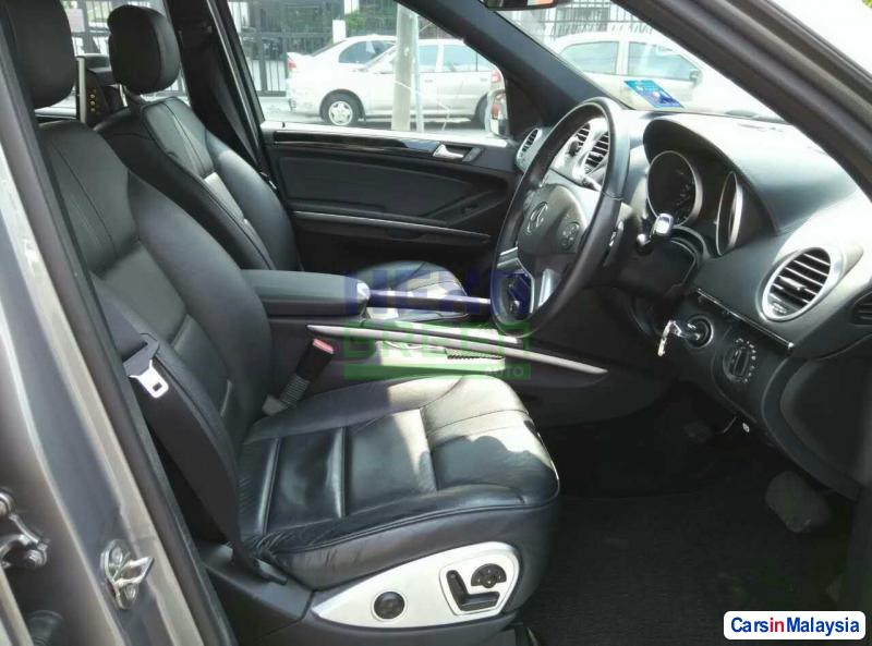 Mercedes Benz 350SL Automatic 2009 in Penang - image