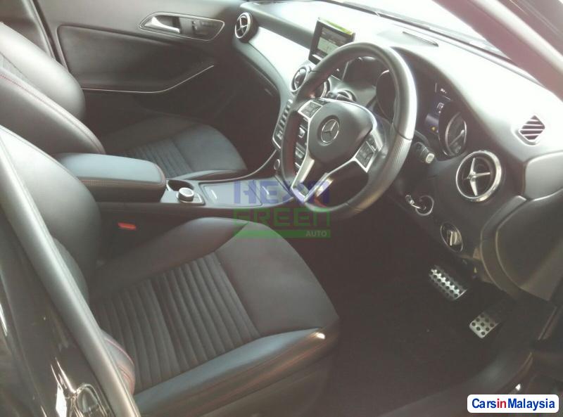 Mercedes Benz GLA250 Automatic 2015 in Malaysia - image