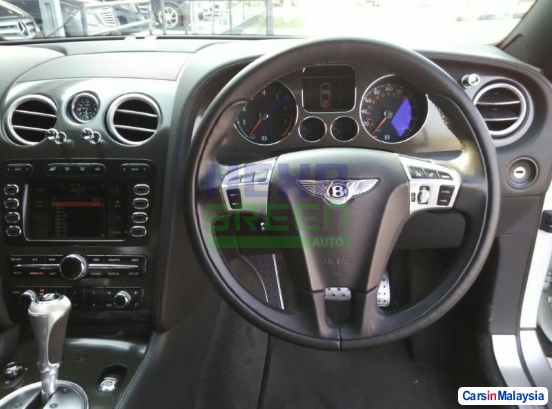 Bentley Continental GT Automatic 2010 - image 9