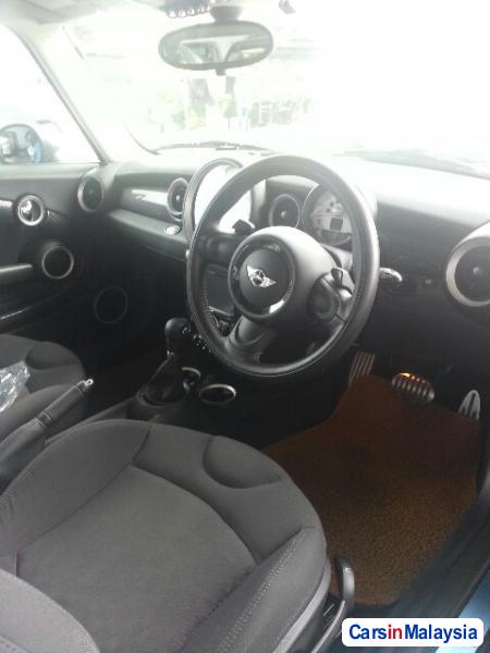 MINI Cooper S Semi-Automatic 2011 - image 5