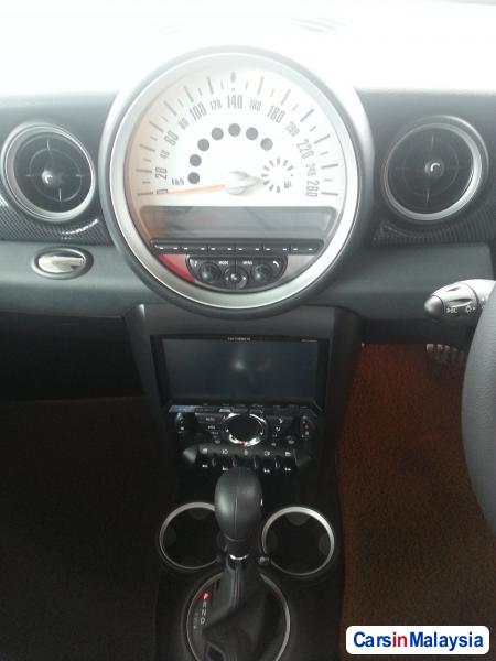 MINI Cooper S Semi-Automatic 2011 - image 8