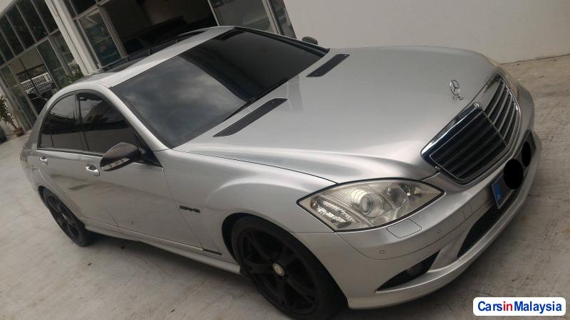 Mercedes Benz S350 Automatic 2006 - image 2