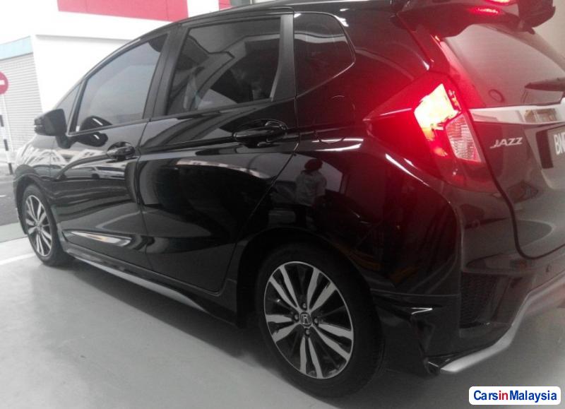 Honda Jazz Automatic 2015 in Selangor