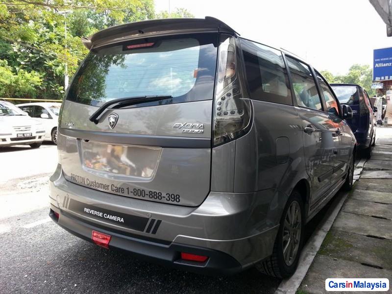 Proton Exora Automatic - image 5