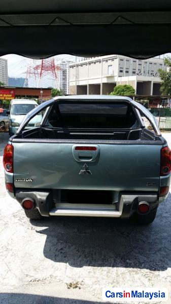 Mitsubishi Triton Automatic 2009 in Malaysia