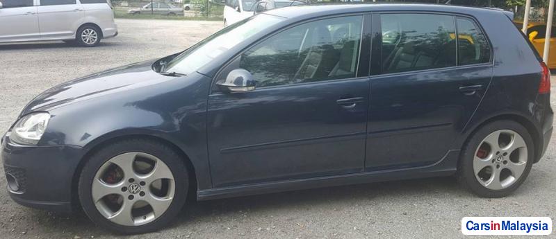 Volkswagen Golf Semi-Automatic 2008 in Kuala Lumpur