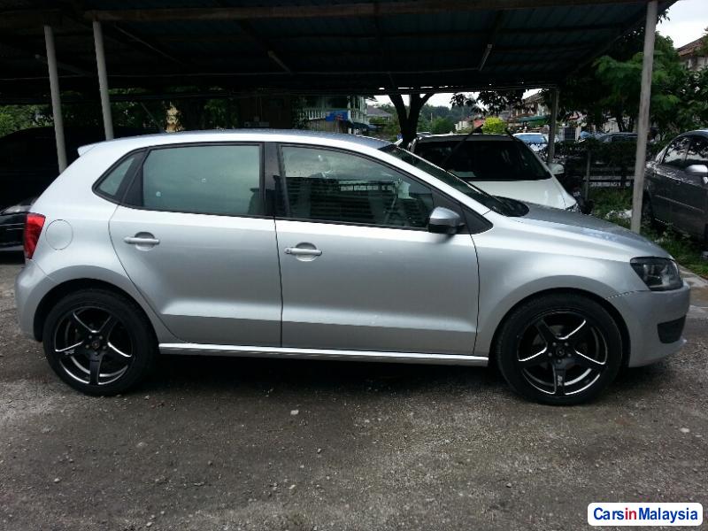 Volkswagen Polo Semi-Automatic 2011