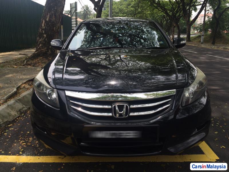 Picture of Honda Accord Automatic 2011