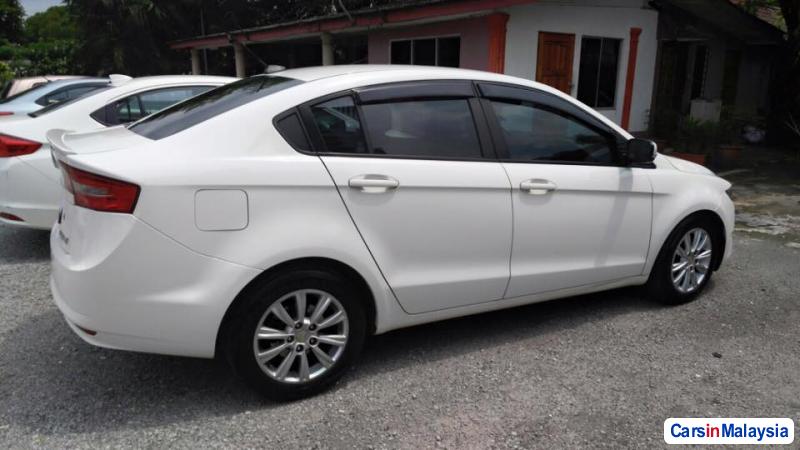 Proton Preve Automatic 2012 - image 3