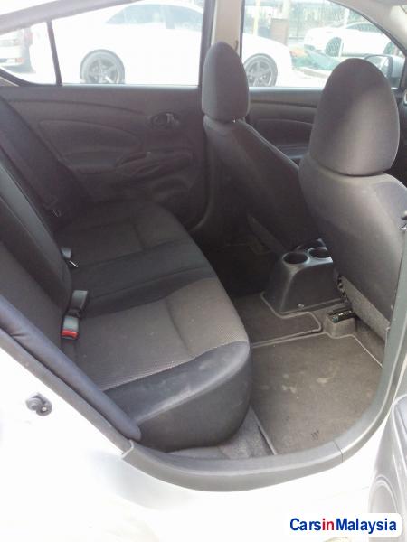 Nissan Almera Automatic 2013 - image 9