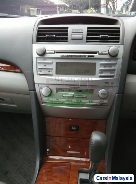 Toyota Camry Automatic 2012 - image 10