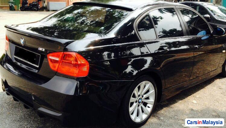 Pictures of BMW 3 Series 2.0-LITER LUXURY SEDAN Automatic 2007