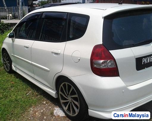 Honda Jazz 1.5-LITER ECONOMY HATCHBACK Automatic 2008 - image 2
