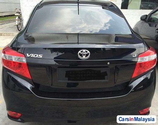 Toyota Vios 1.5-LITER ECONOMY SEDAN Automatic 2015 - image 2