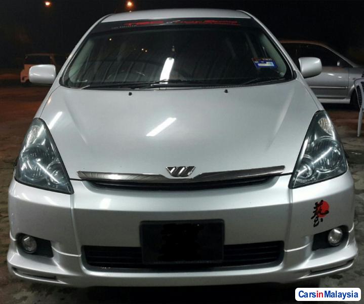 Toyota Wish Automatic 2008 - image 2