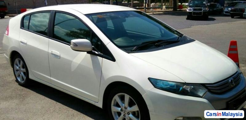 Honda Insight 1.3-LITER ECONOMY HYBRID Automatic 2011 - image 2