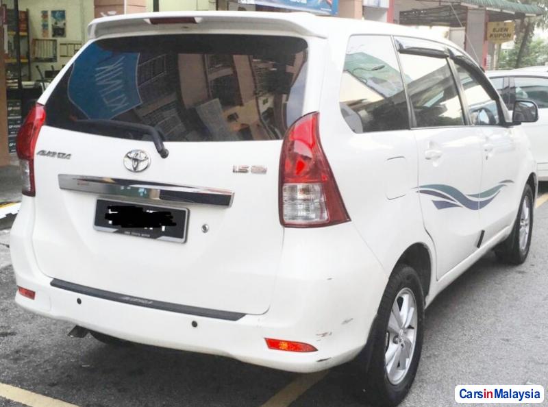 Toyota Avanza 1.5-LITER 7 SEAT FAMILY ECONOMY MPV Automatic 2014