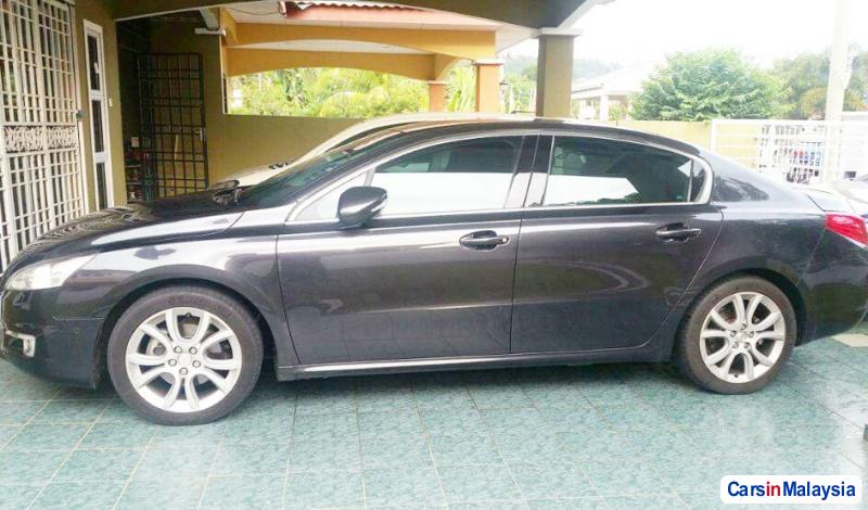 Peugeot 508 1.6-LITER ECONOMY SEDAN Automatic 2013