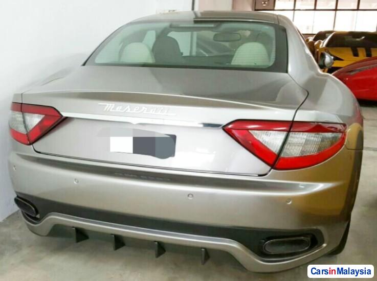 Maserati GranTurismo 4.7-LITER LUXURY SPORT CAR Automatic 2013
