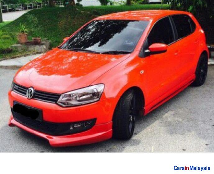 Volkswagen Polo 1.4-LITER TURBO HATCHBACK CAR Automatic 2014 - image 3