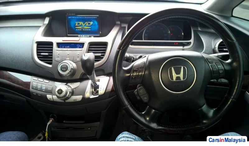 Honda Odyssey 2.4-LITER LUXURY FAMILY MPV Automatic 2008 - image 3