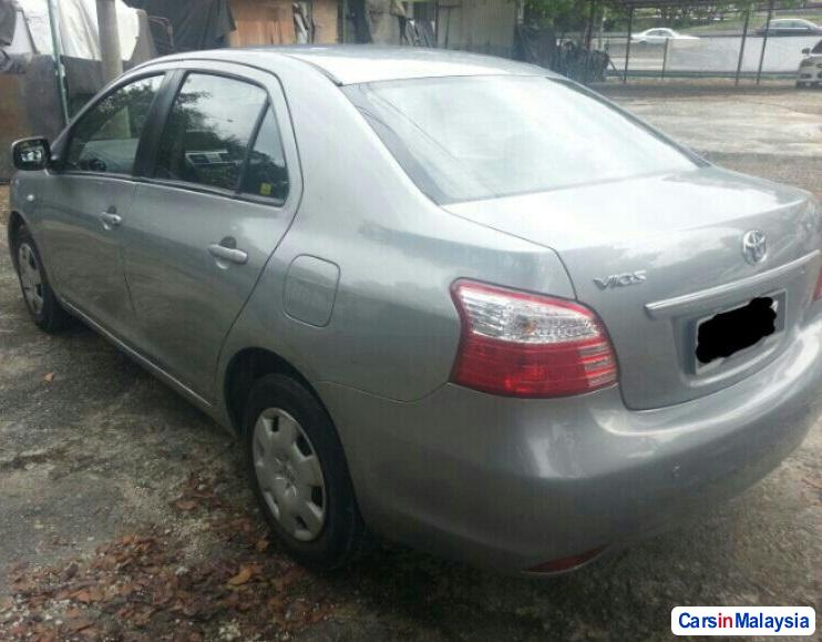 Toyota Vios Automatic 2011 - image 3