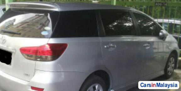 Toyota Wish 1.8-LITER FAMILY SMALL MPV Automatic 2015 in Selangor