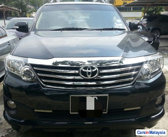 Toyota Fortuner 2.7 4WD 7 SEATER LUXURY FAMILY SUV Automatic 2012 in Selangor