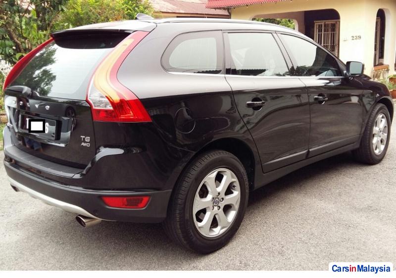 Volvo XC60 Automatic 2011 in Selangor