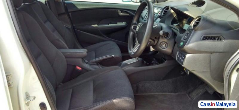 Honda Insight 1.3-LITER ECONOMY HYBRID Automatic 2011 - image 3