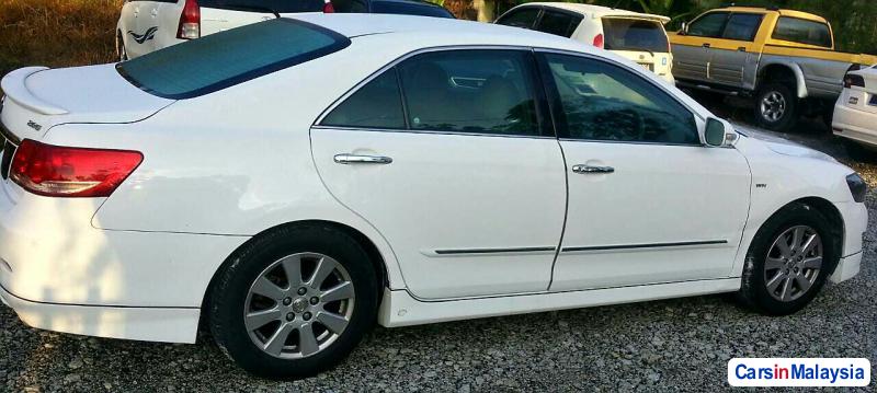 Toyota Camry 2.0-LITER LUXURY SEDAN Automatic 2008 - image 3