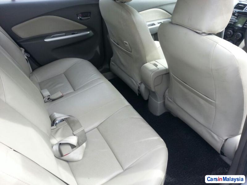 Toyota Vios Automatic 2011 - image 4