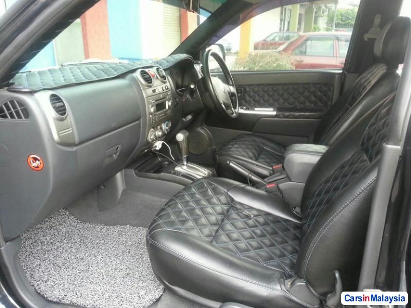 Isuzu D-Max Automatic 2010 in Malaysia