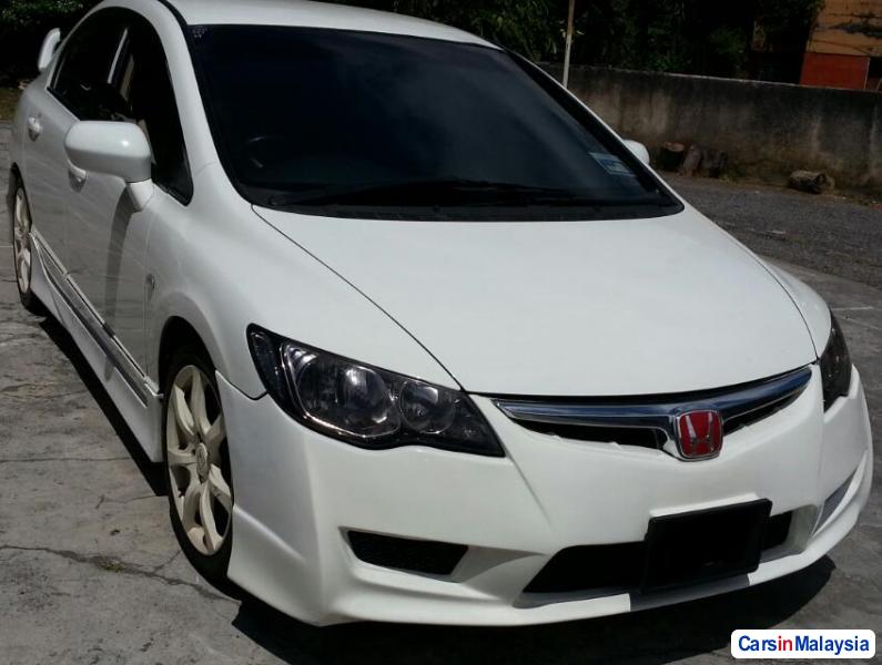 Honda Civic 1.8-LITER SEDAN Automatic 2009 in Malaysia