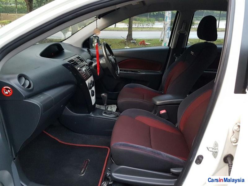 Toyota Vios 1.5-LITER ECONOMY SEDAN Automatic 2010 - image 4