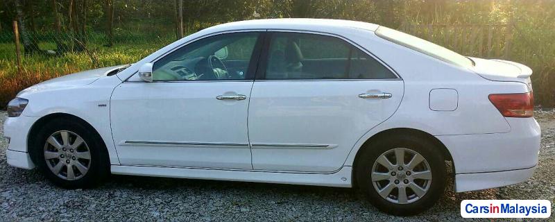 Toyota Camry 2.0-LITER LUXURY SEDAN Automatic 2008 - image 4