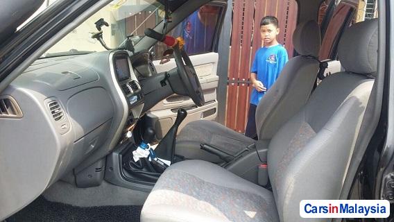 Picture of Nissan Frontier Manual 2010 in Selangor