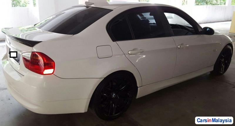 Picture of BMW 2.0-LITER LUXURY SEDAN Automatic 2007 in Selangor