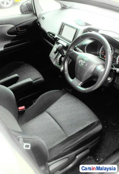 Picture of Toyota Wish 1.8-LITER FAMILY SMALL MPV Automatic 2014 in Selangor