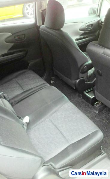 Picture of Toyota Wish 1.8-LITER FAMILY SMALL MPV Automatic 2014 in Malaysia