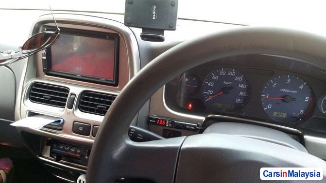 Nissan Frontier Manual 2010 in Selangor - image