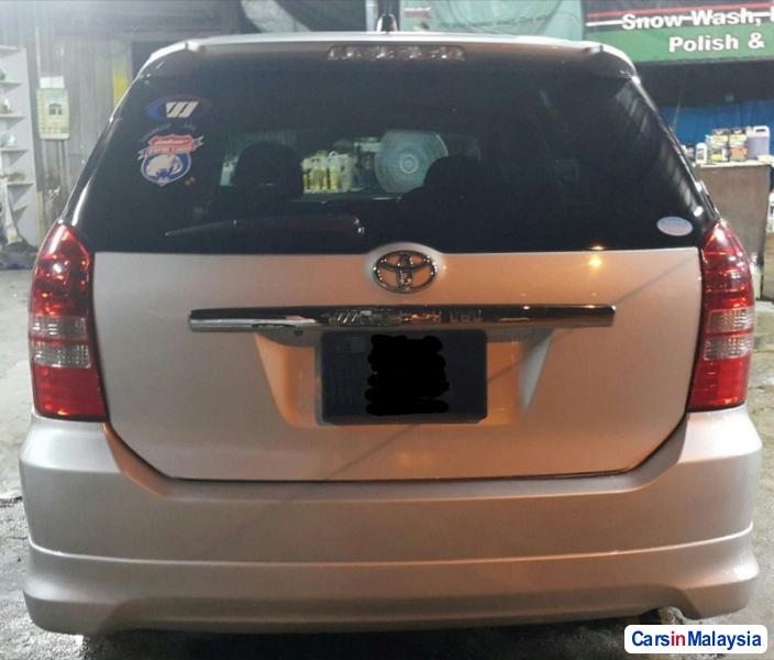 Toyota Wish Automatic 2008 - image 8