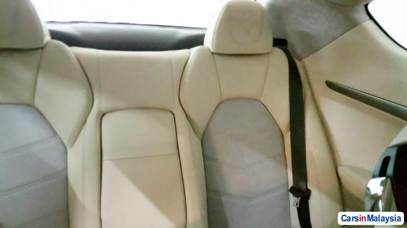 Maserati GranTurismo 4.7-LITER LUXURY SPORT CAR Automatic 2013 in Malaysia - image