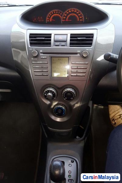 Toyota Vios 1.5-LITER ECONOMY SEDAN Automatic 2009 - image 9