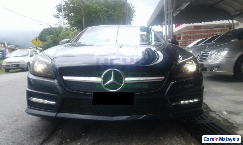 Mercedes Benz SLK200K 2012 - image 2