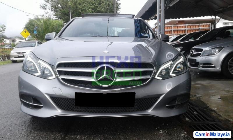 Mercedes Benz E250 Automatic 2013 - image 2