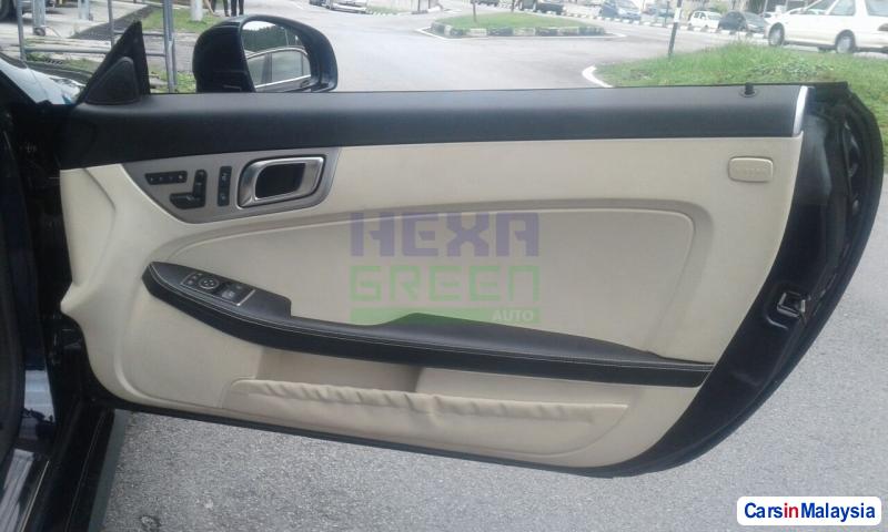 Mercedes Benz SLK200K 2012 - image 6