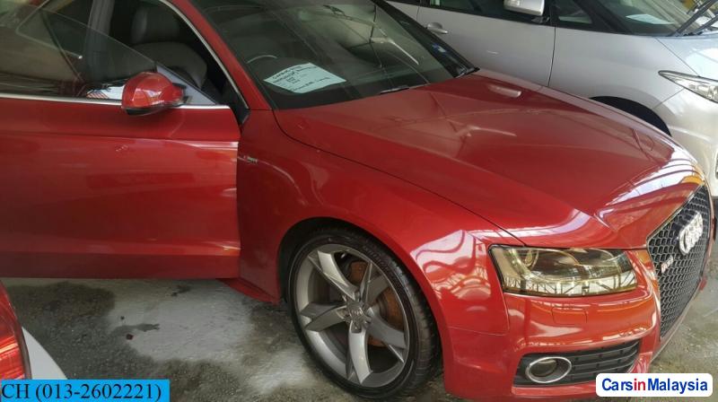 Audi Automatic 2010 - image 4