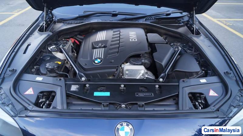 BMW 5 Series Automatic 2015 in Selangor - image