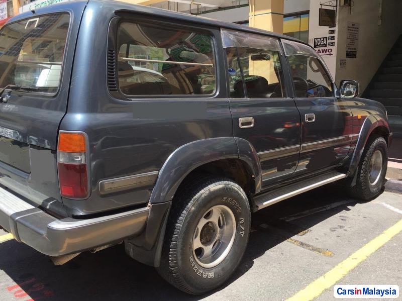 Toyota Land Cruiser Manual 1993 in Malaysia